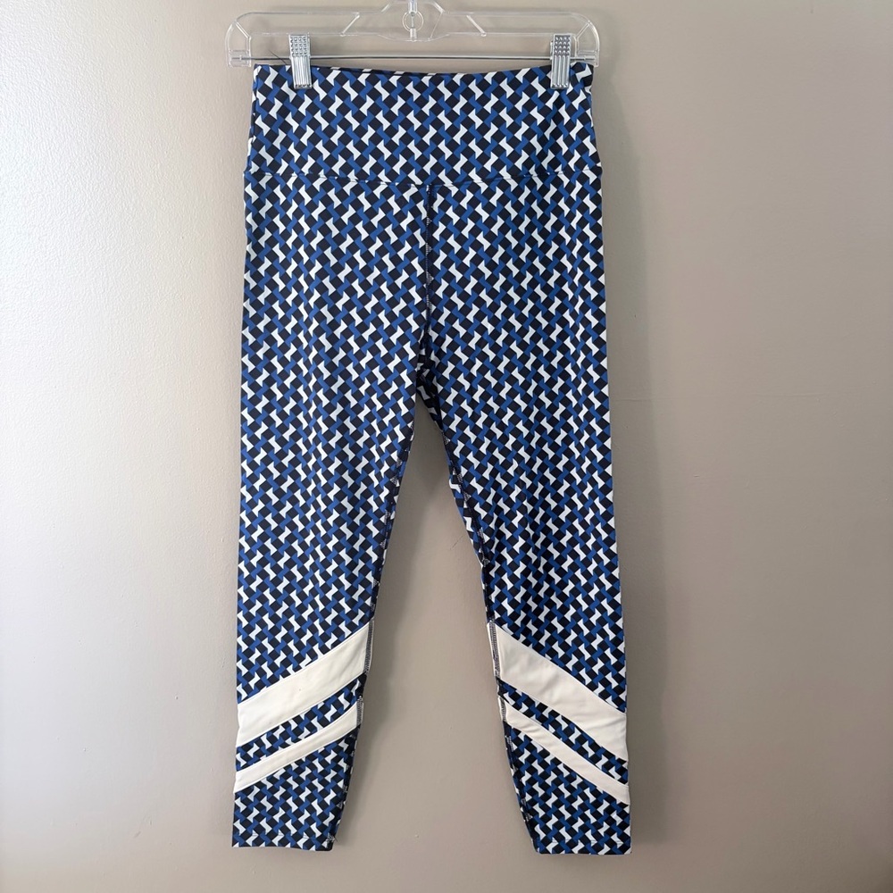 Lou & Grey Mod Geo High Rise Performance Leggings